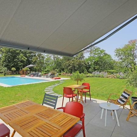 L Esprit Du Clain Chambres D Hotes Bandb De Standing Proches Du Futuroscope Golf Et Lac De St Cyr Naintre エクステリア 写真