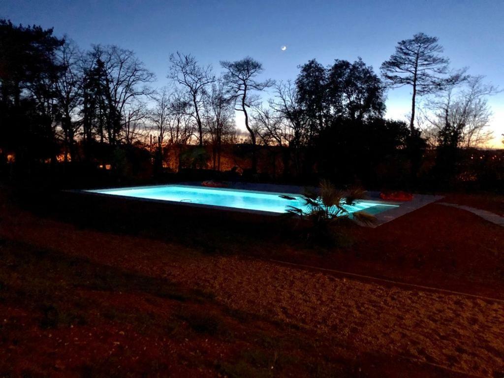 L Esprit Du Clain Chambres D Hotes Bandb De Standing Proches Du Futuroscope Golf Et Lac De St Cyr Naintre エクステリア 写真