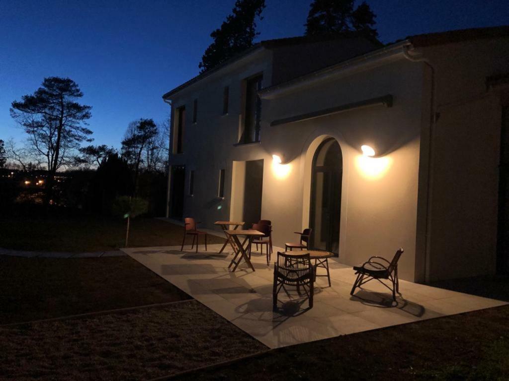 L Esprit Du Clain Chambres D Hotes Bandb De Standing Proches Du Futuroscope Golf Et Lac De St Cyr Naintre エクステリア 写真