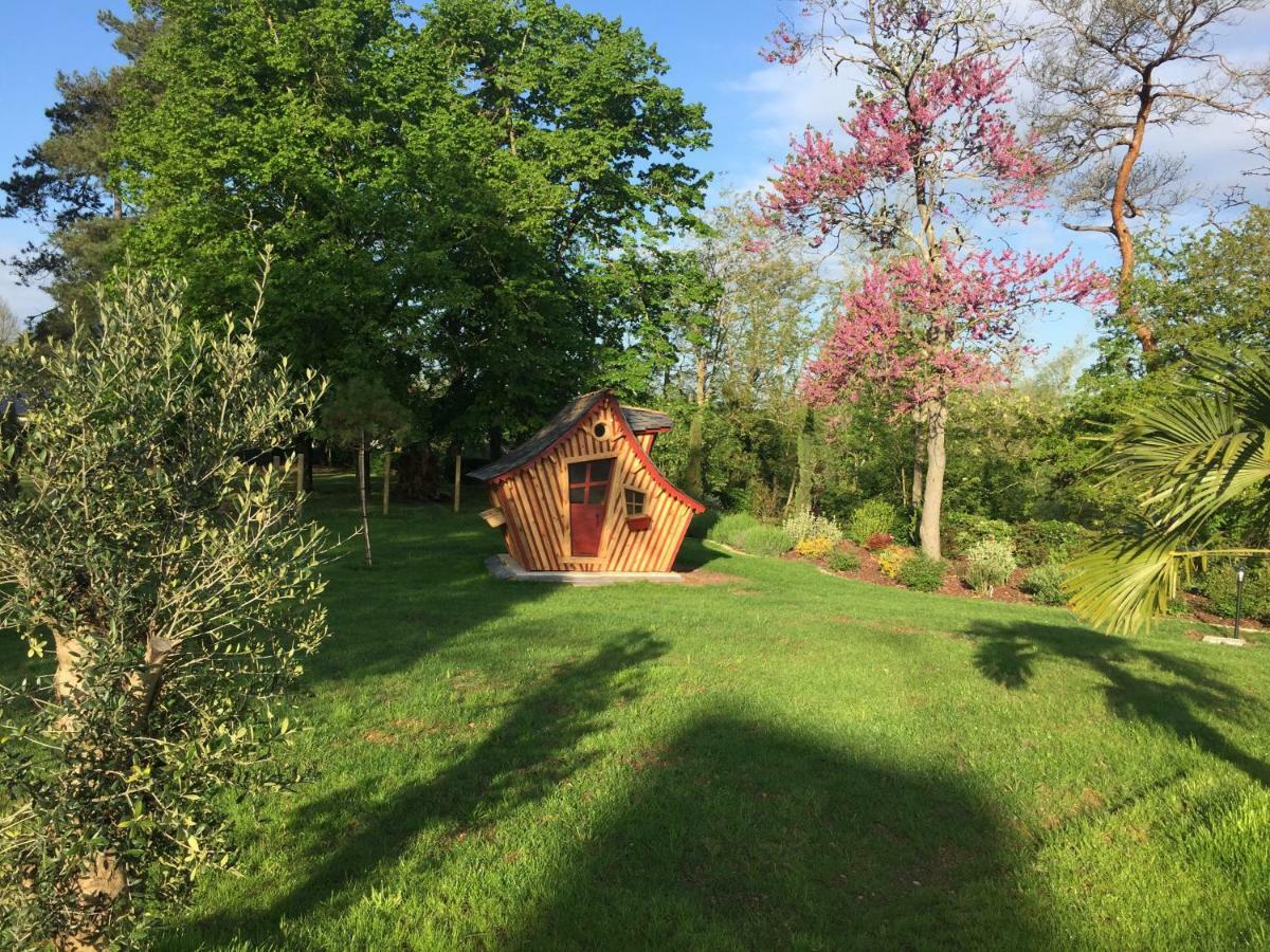 L Esprit Du Clain Chambres D Hotes Bandb De Standing Proches Du Futuroscope Golf Et Lac De St Cyr Naintre エクステリア 写真