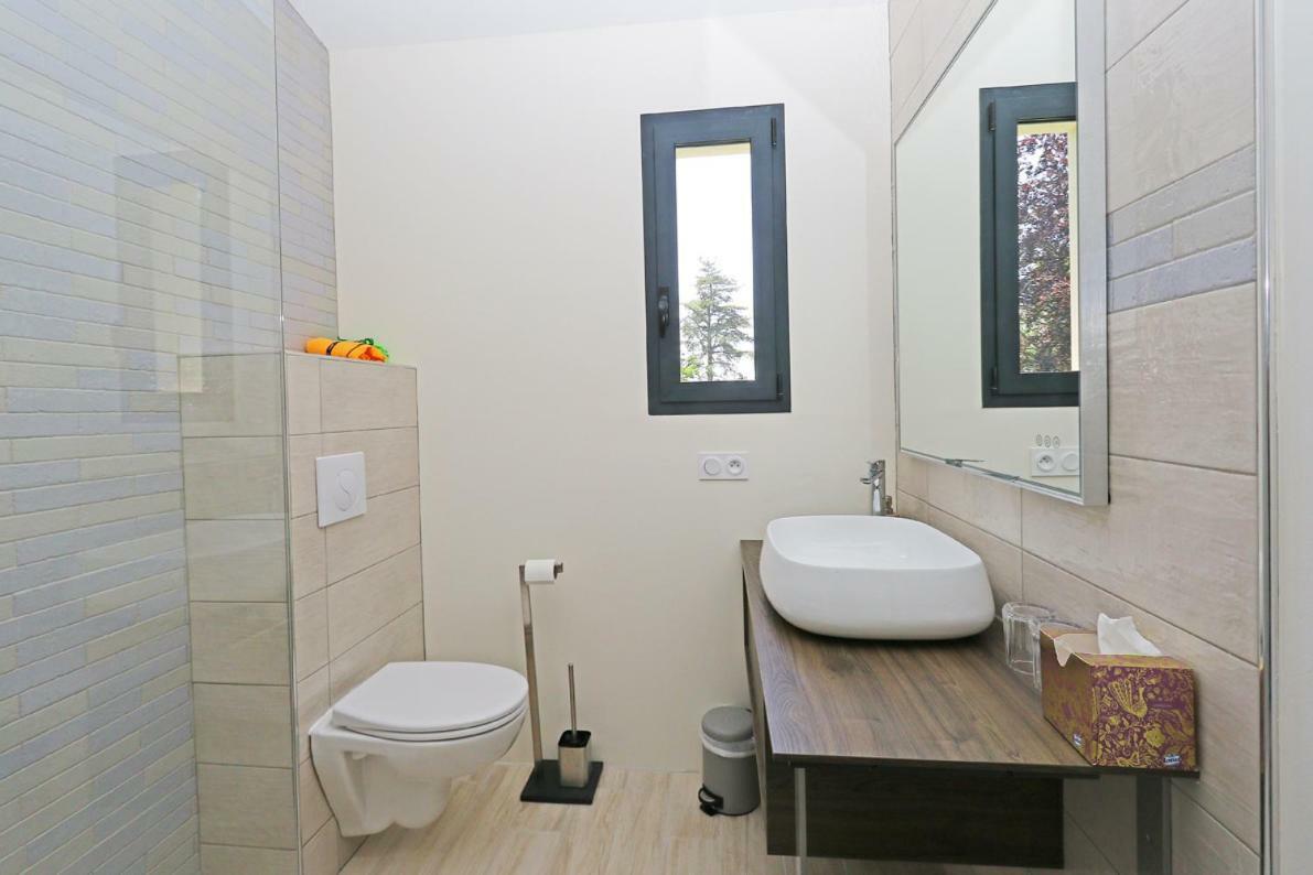 L Esprit Du Clain Chambres D Hotes Bandb De Standing Proches Du Futuroscope Golf Et Lac De St Cyr Naintre エクステリア 写真