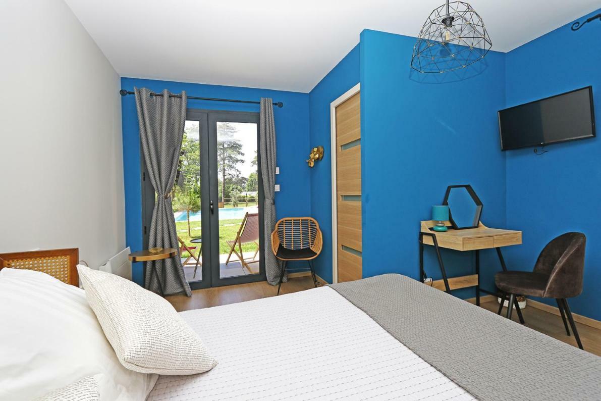 L Esprit Du Clain Chambres D Hotes Bandb De Standing Proches Du Futuroscope Golf Et Lac De St Cyr Naintre エクステリア 写真